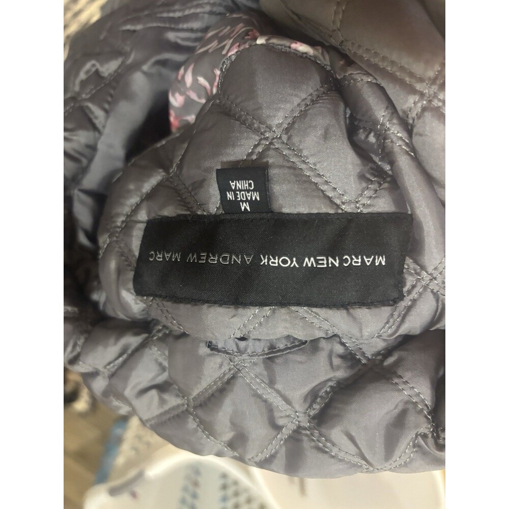 Marc New York Andrew Marc Quilted Women’s Jacket Size M Full  Zip Coat EUC Gray - Picture 7 of 7